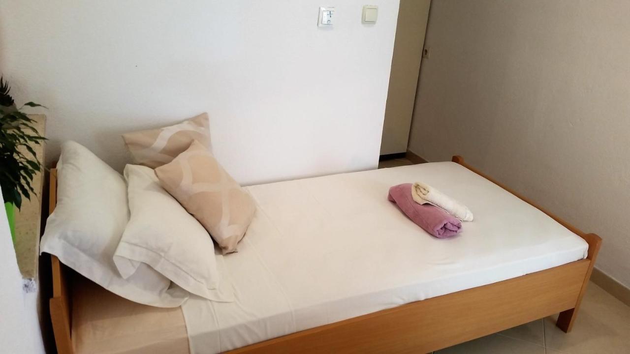 Guesthouse Iva Đảo Hvar Ngoại thất bức ảnh