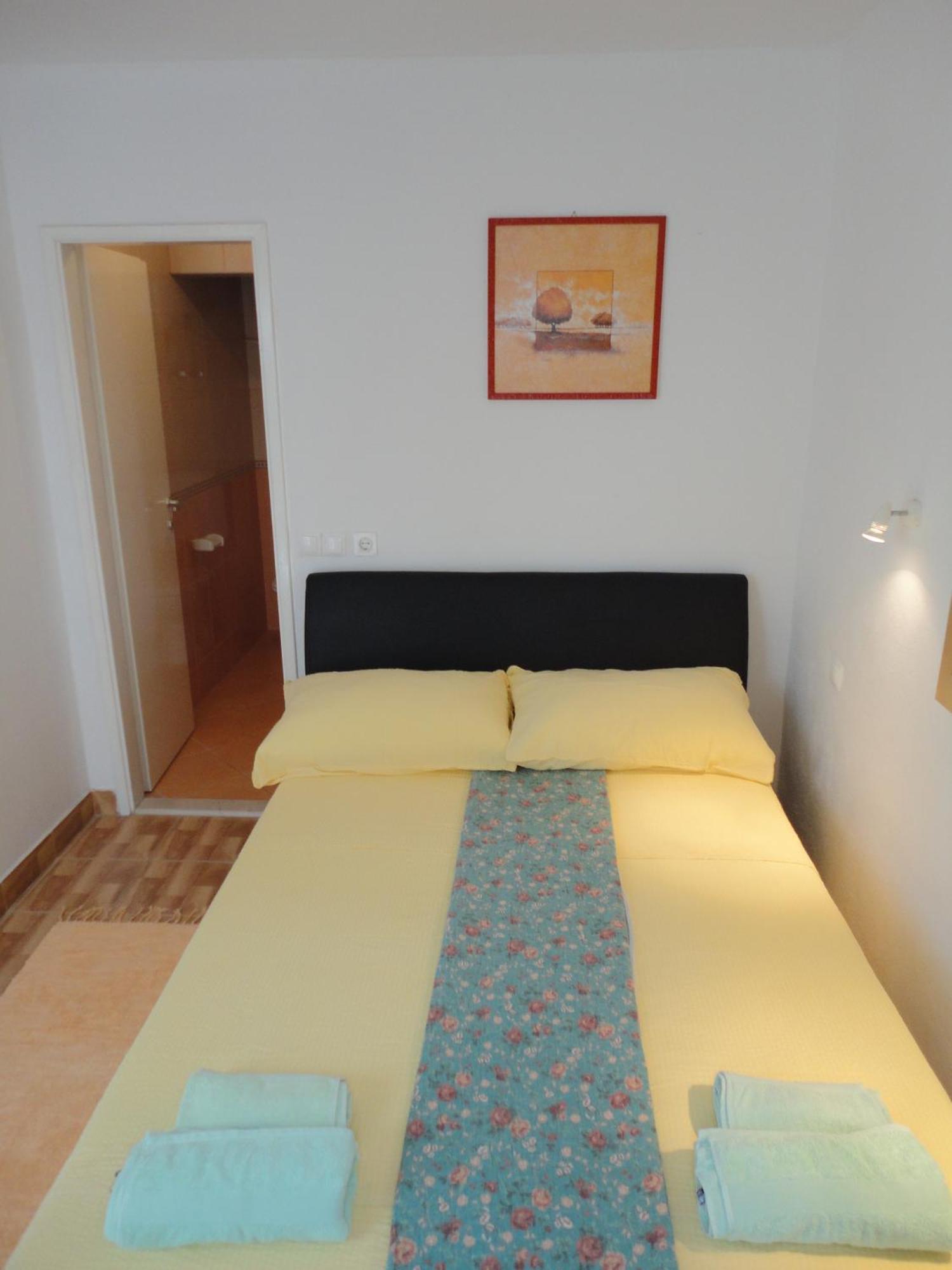 Guesthouse Iva Đảo Hvar Ngoại thất bức ảnh